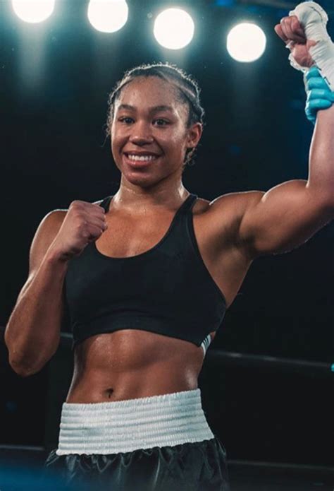 alycia baumgardner parents|Boxing Star Alycia Baumgardner Is A Girly Girl At。